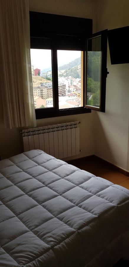 Hotel Alina Cangas De Narcea Exterior photo
